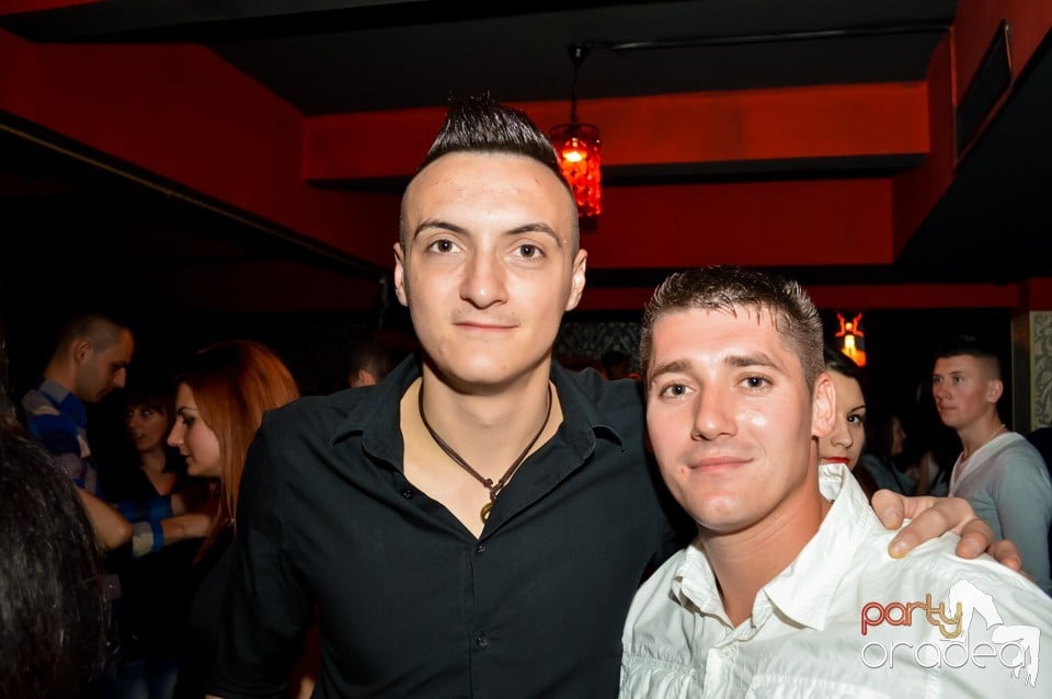 Muzica live Blaga de la Oradea,