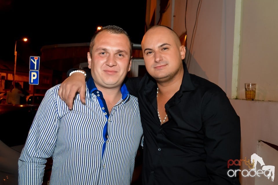 Muzica live Blaga de la Oradea,