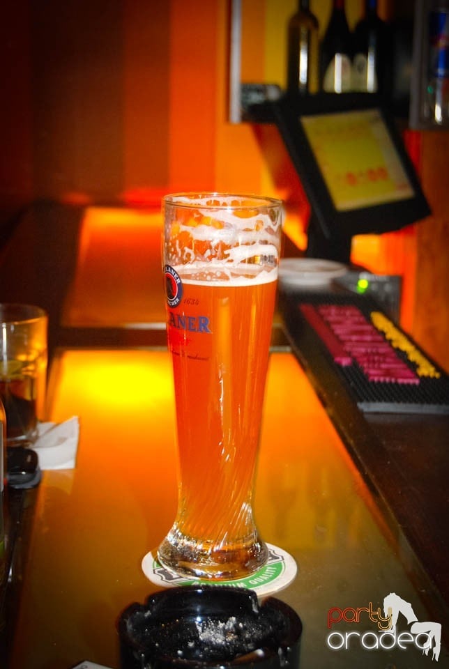 Party în Juice Coffeehouse & Lounge Bar, Juice