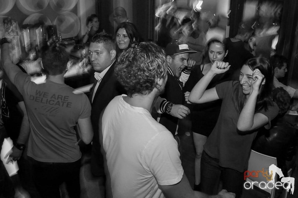 Party în Juice, Juice