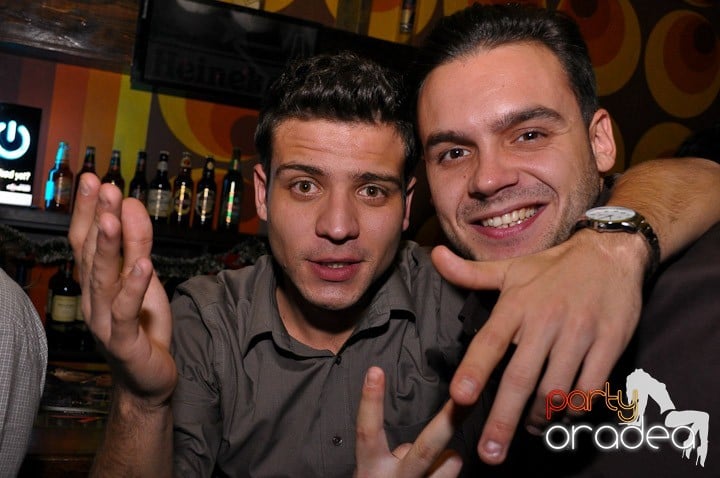 Party în Juice, Juice