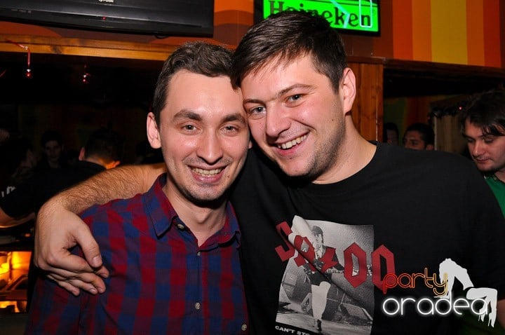 Party în Juice, Juice