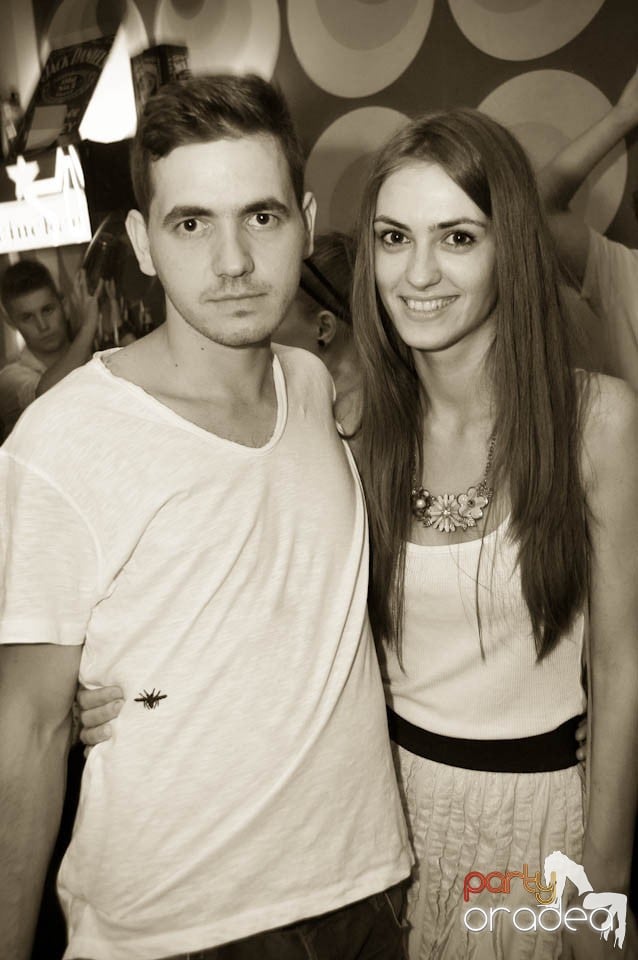 Party în Juice, Juice