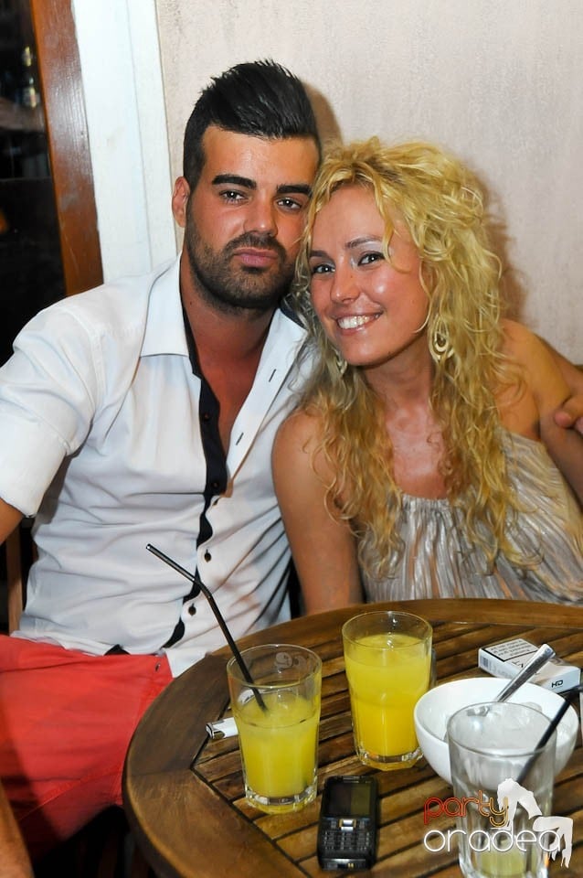 Party în Juice, Juice