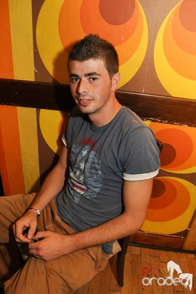 Party în Juice, Juice