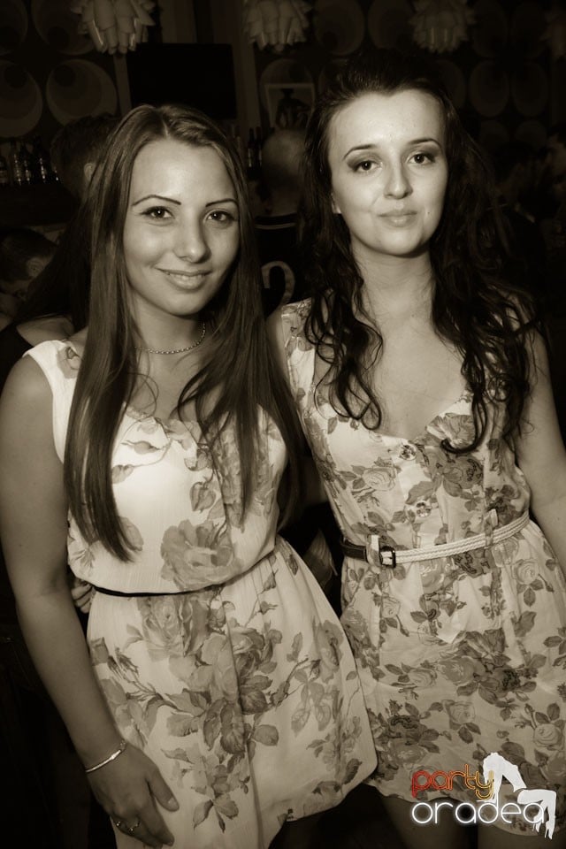 Party în Juice, Juice