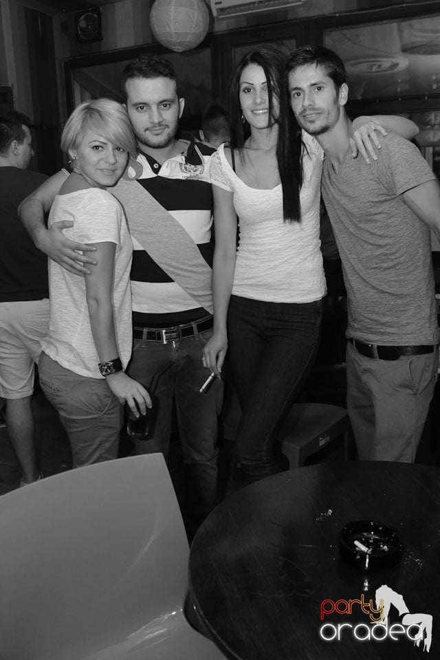 Party în Juice, Juice