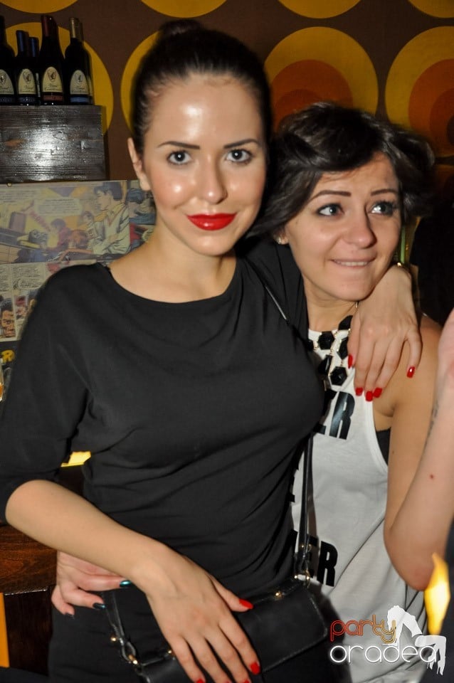 Party în Juice, Juice
