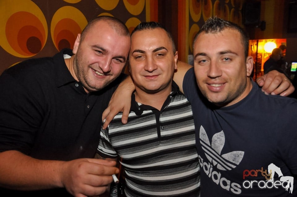 Party în Juice, Juice