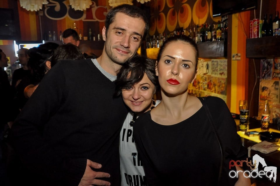 Party în Juice, Juice