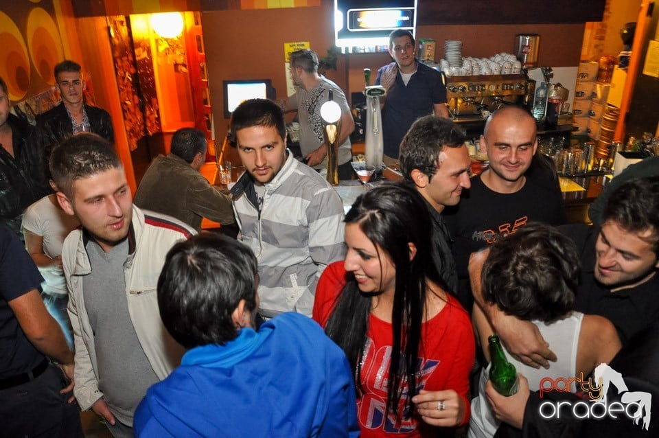 Party în Juice, Juice
