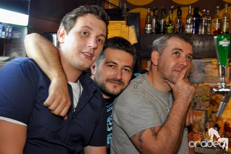 Party în Juice, Juice