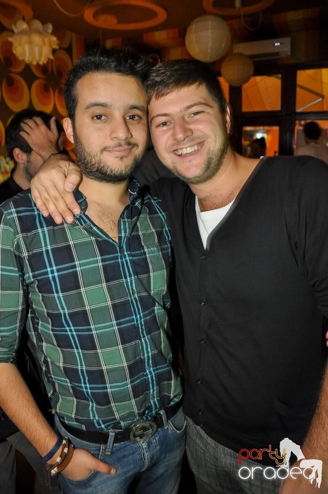 Party în Juice, Juice