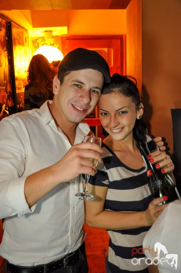 Party în Juice, Juice
