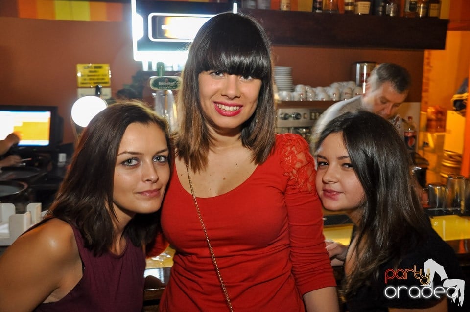 Party în Juice, Juice