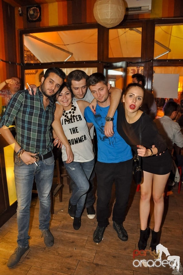 Party în Juice, Juice
