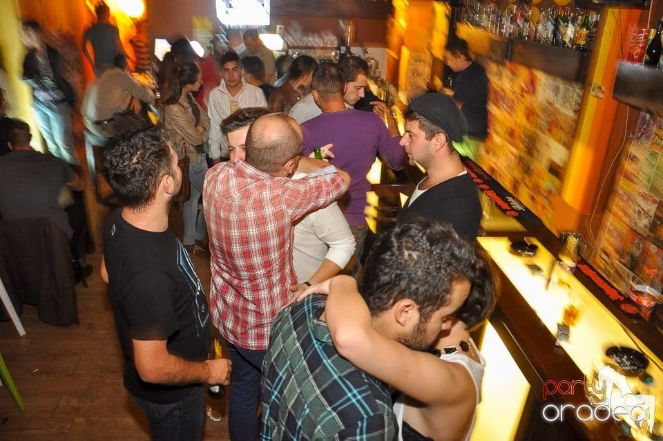 Party în Juice, Juice