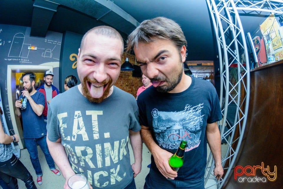 Party with Albui în Juice, Juice
