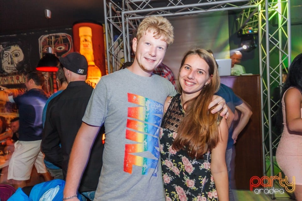 Party with Caveman, Juice