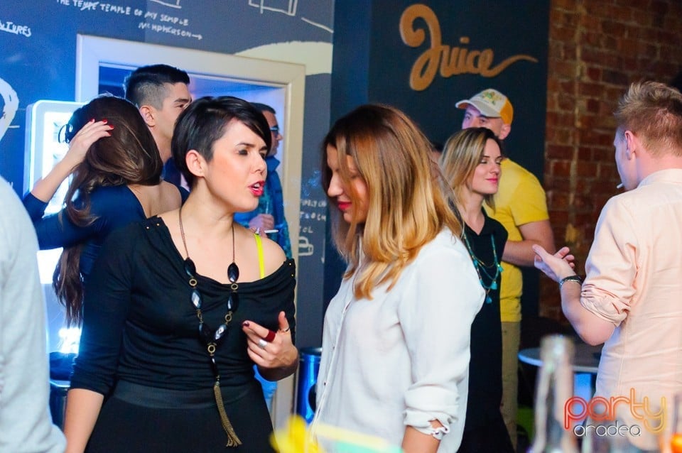 Petrecere în Juice, Juice