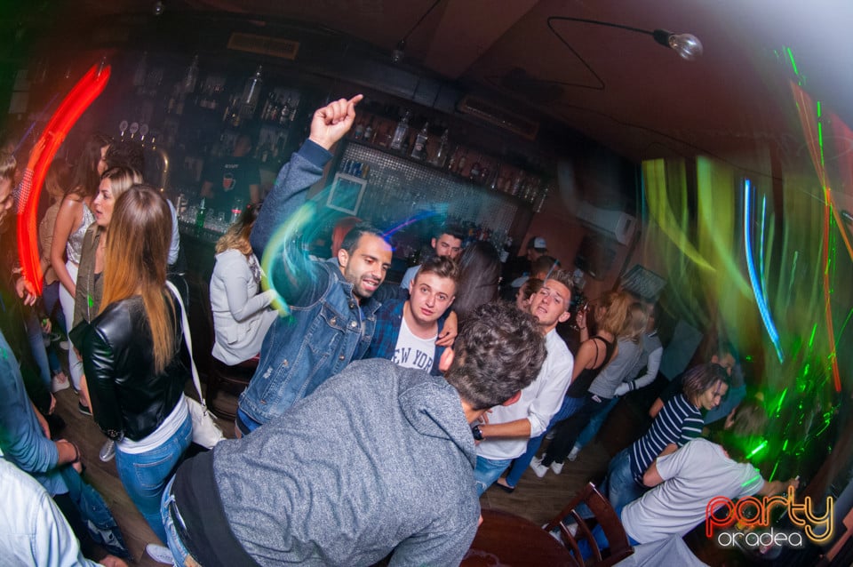 Sâmbătă seara la Edison Pub, 