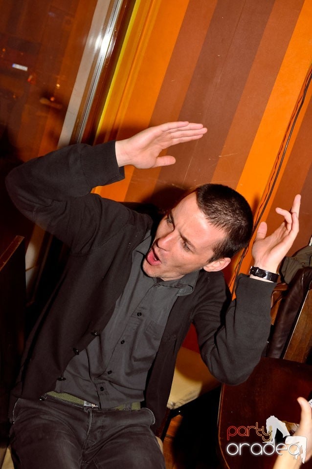 Saturday, dance, party!, Juice
