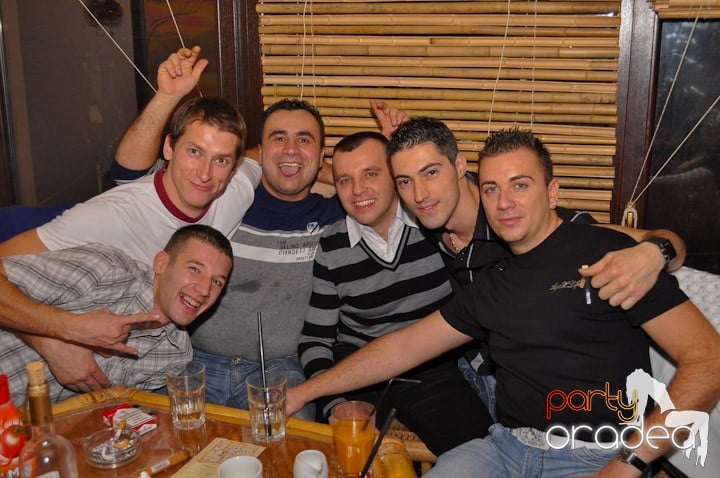 Saturday Night Disco Party, Zulu Caffe