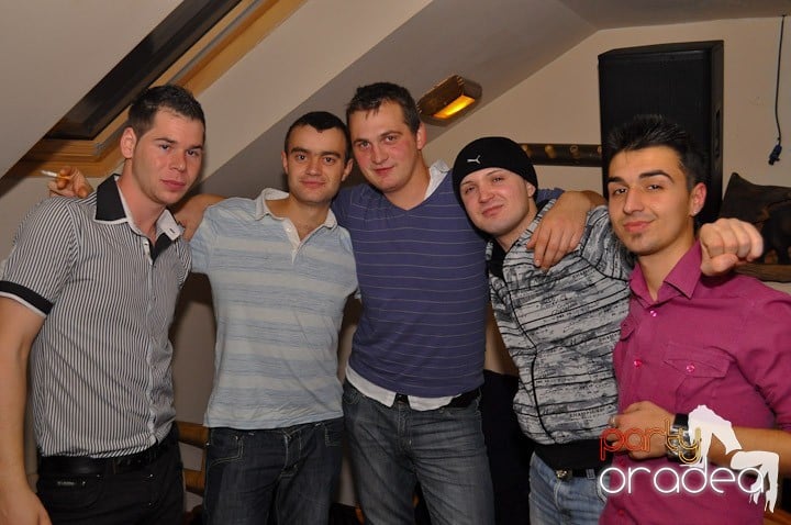Saturday Night Disco Party, Zulu Caffe