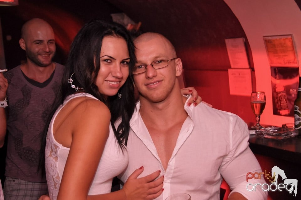 Saturday Night Party în Club Atti's, 