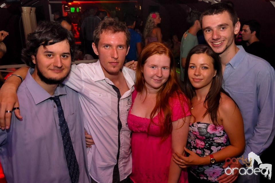 Saturday Night Party în Club Atti's, 