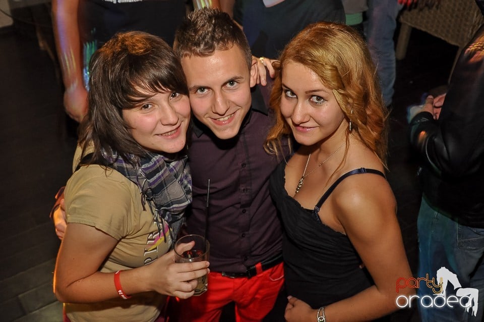 Saturday Night Party în Zulu, Zulu Caffe