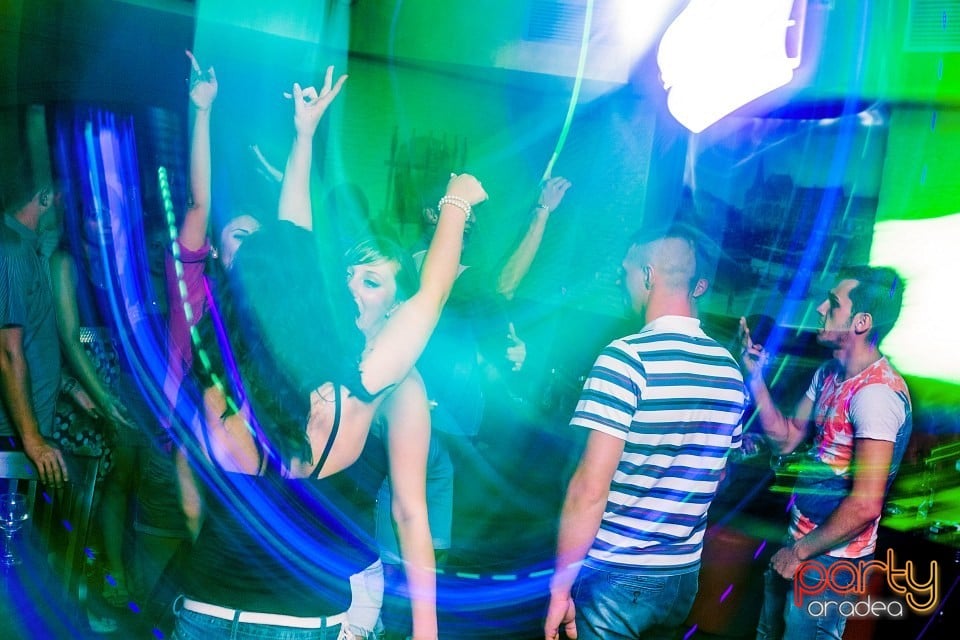 Saturday Party, 
