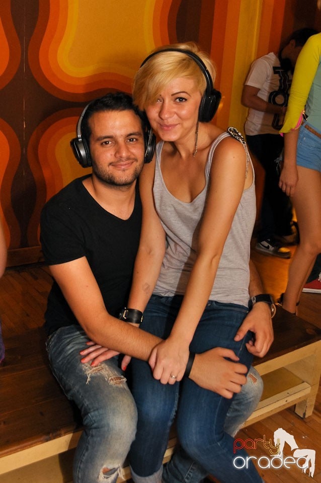 Silent Dance Party în Juice, Juice