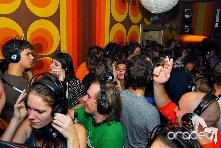 Silent Dance Party, Juice