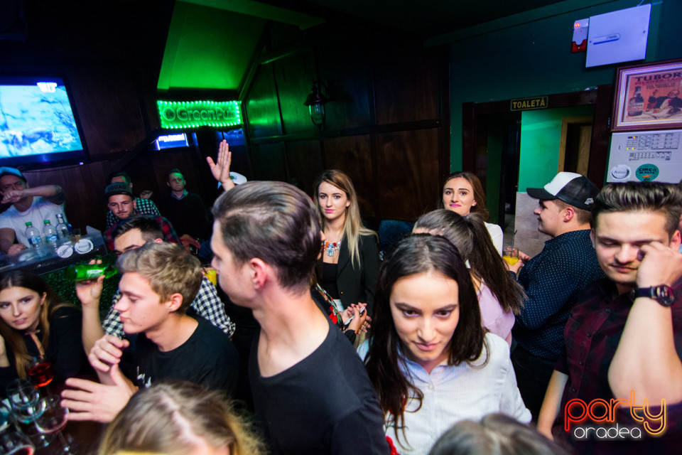 Student Party @ Green Pub, Green Pub