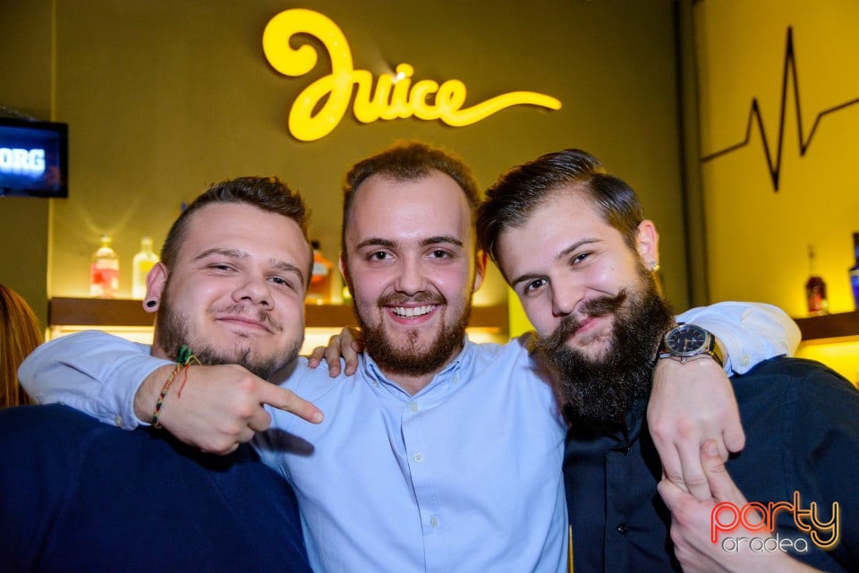Student's Night - Grand Opening, Juice