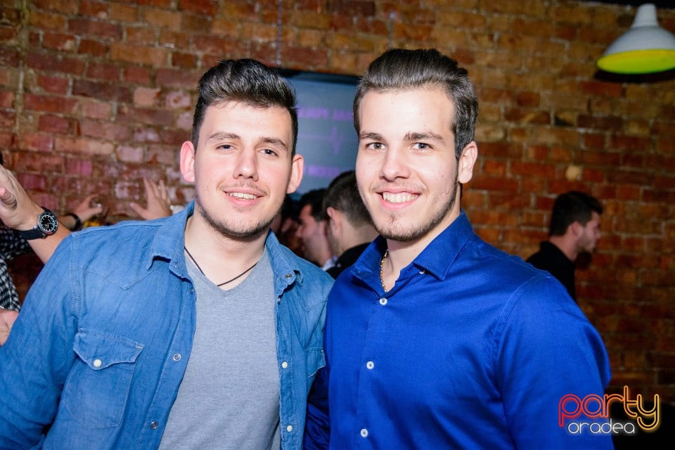Student's Night - Grand Opening, Juice