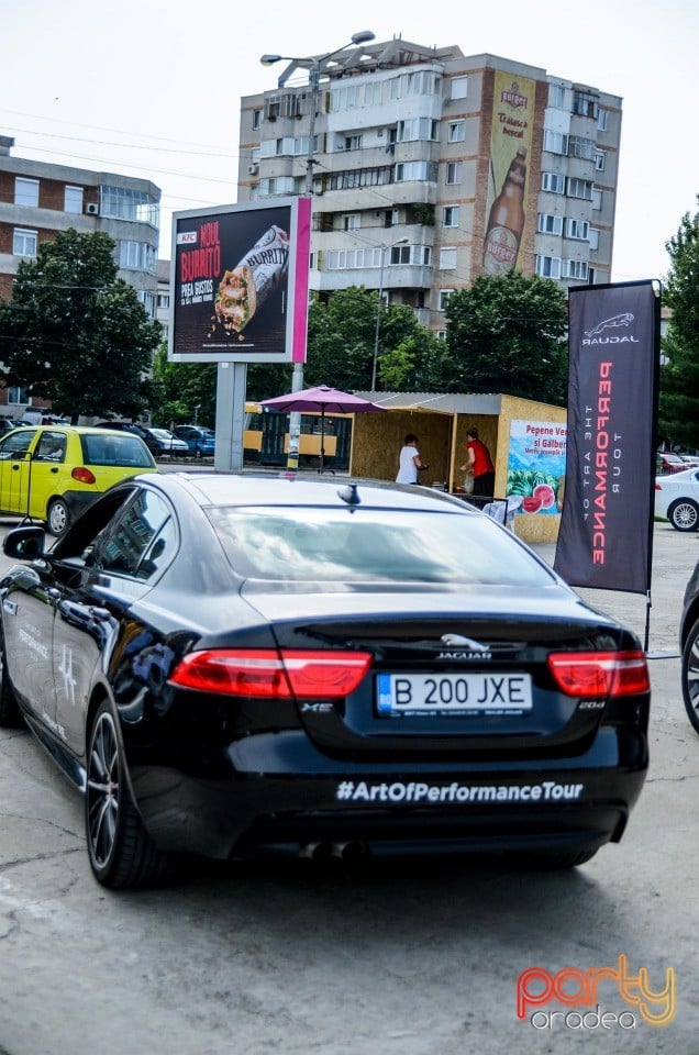 The Art of Performance Tour, Ţiriac Auto
