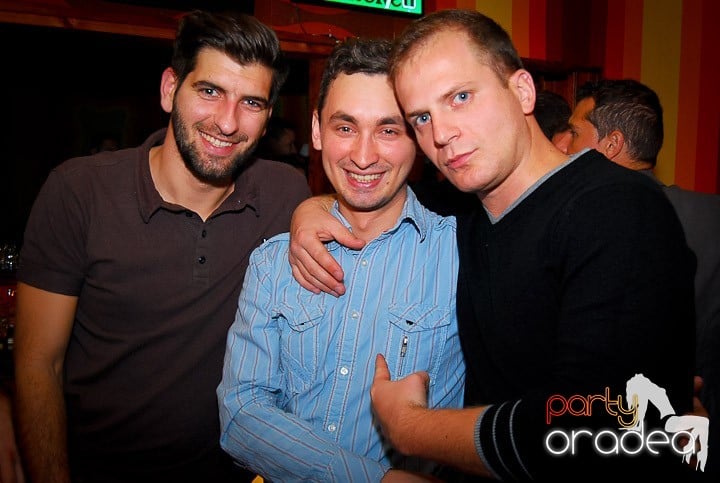 Un nou party în Juice, Juice