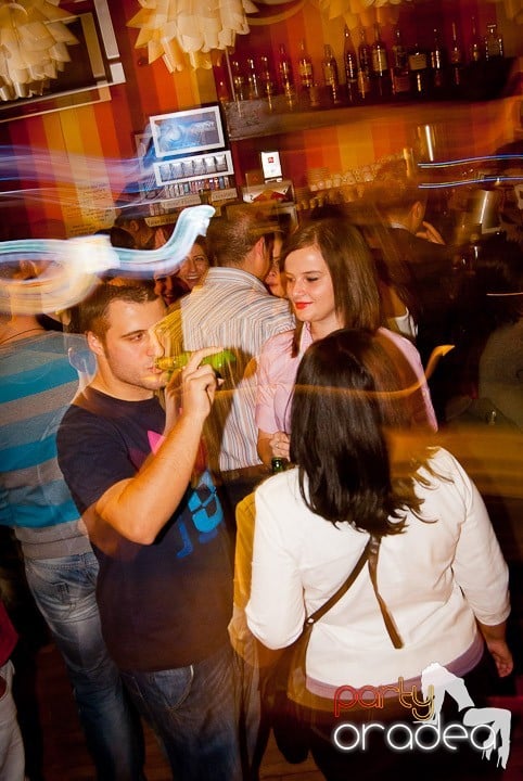 Un nou party în Juice, Juice