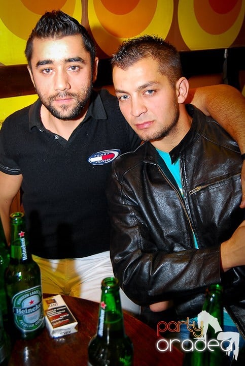 Un nou party în Juice, Juice