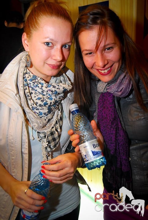 Un nou party în Juice, Juice