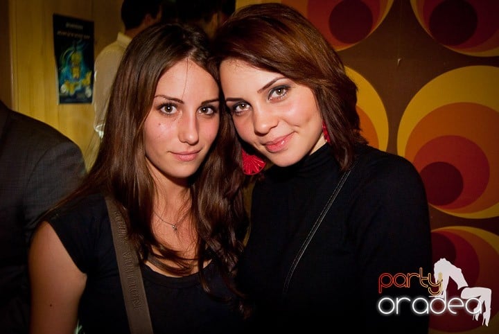 Un nou party în Juice, Juice