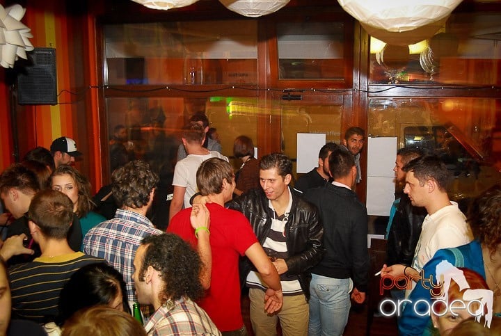 Un nou party în Juice, Juice