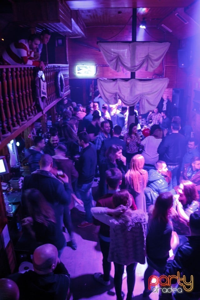 Valentine's Weekend, Columbus Cafe