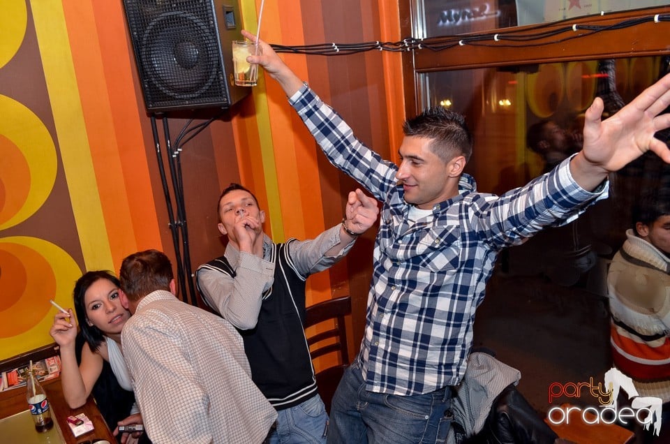 Veselie în Juice Coffeehouse & Lounge Bar, Juice