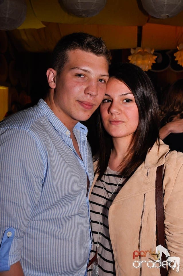 Vineri e party în Juice, Juice