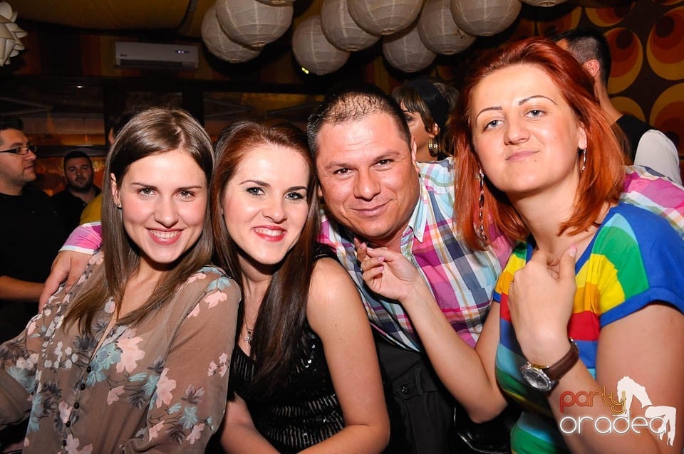 Vineri e party în Juice, Juice