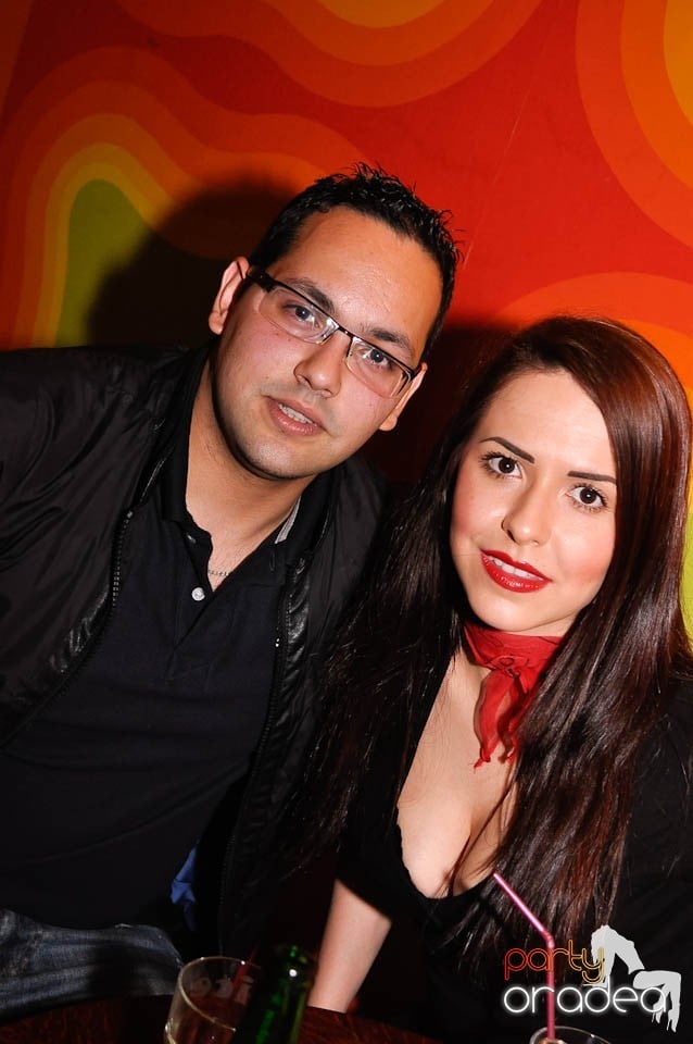 Vineri e party în Juice, Juice