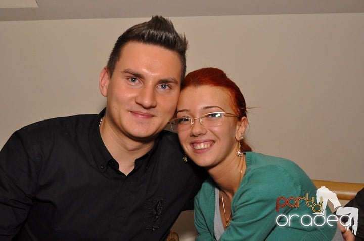 Vineri seara cântăm în Zulu Caffe, Zulu Caffe